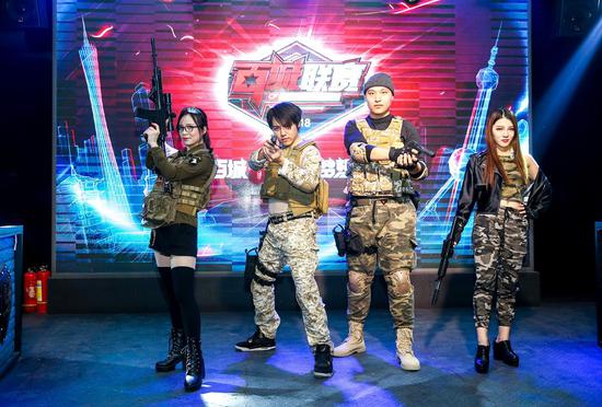 LPL官宣新合作伙伴李宁：无畏竞巅峰，一切皆有可能