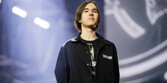 Leyan ：我话放这里，今年LPL随便虐LCK，我战狼啊！